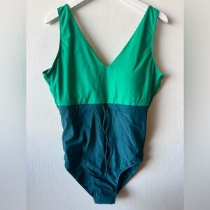 NWOT Summersalt Plus Size One Piece Tie Waist Color Block Swimsuit Size 18